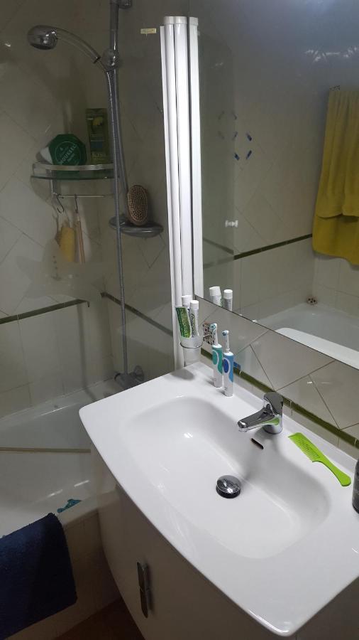 Semi-Detached Adosado Con Encanto -130 M2 - Wifi 600 Mb - Piscina Comunitaria - Patio Privado Torremolinos Exterior photo